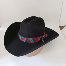 Schneiders Black Showman Designed 6 3/4