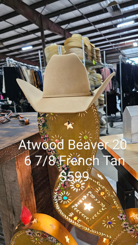 Atwood French Tan Beaver 20 6 7/8