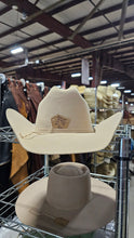 R Atwood Buckskin New Hat 7 3/8 5X