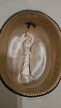 Bailey Cream 20X Hat size 7