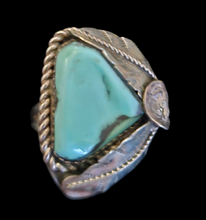 NY Sterling Navajo Turquoise Ring Unique!