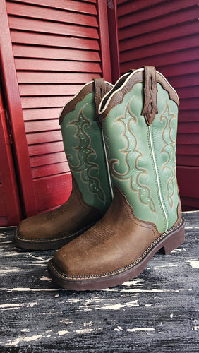 Justin Womens Boots size 8.5 M new
