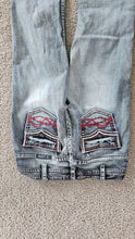 Cowgirl Tuff 26x33 Jeans Distressed Red