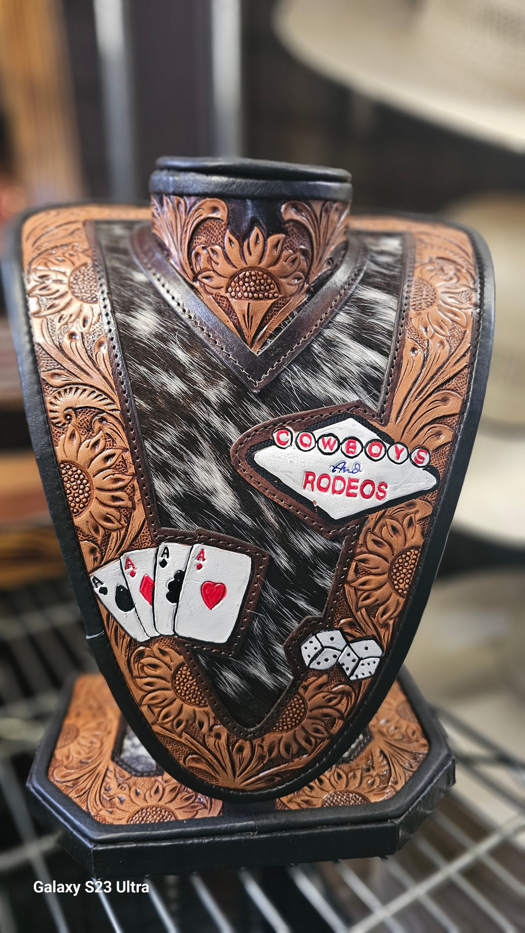 Rodeo Card Hand Jewelry Necklace Stand new