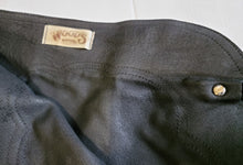 1== Adult Small Long Top Grain Woods Black Chaps