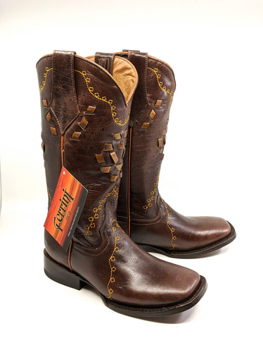 R Ferrini Smooth Leather Chocolate Square toe Walking Heel Boots