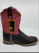 R Ariat Youth/Ladies Square Toe Boots New size 5 & 6 available