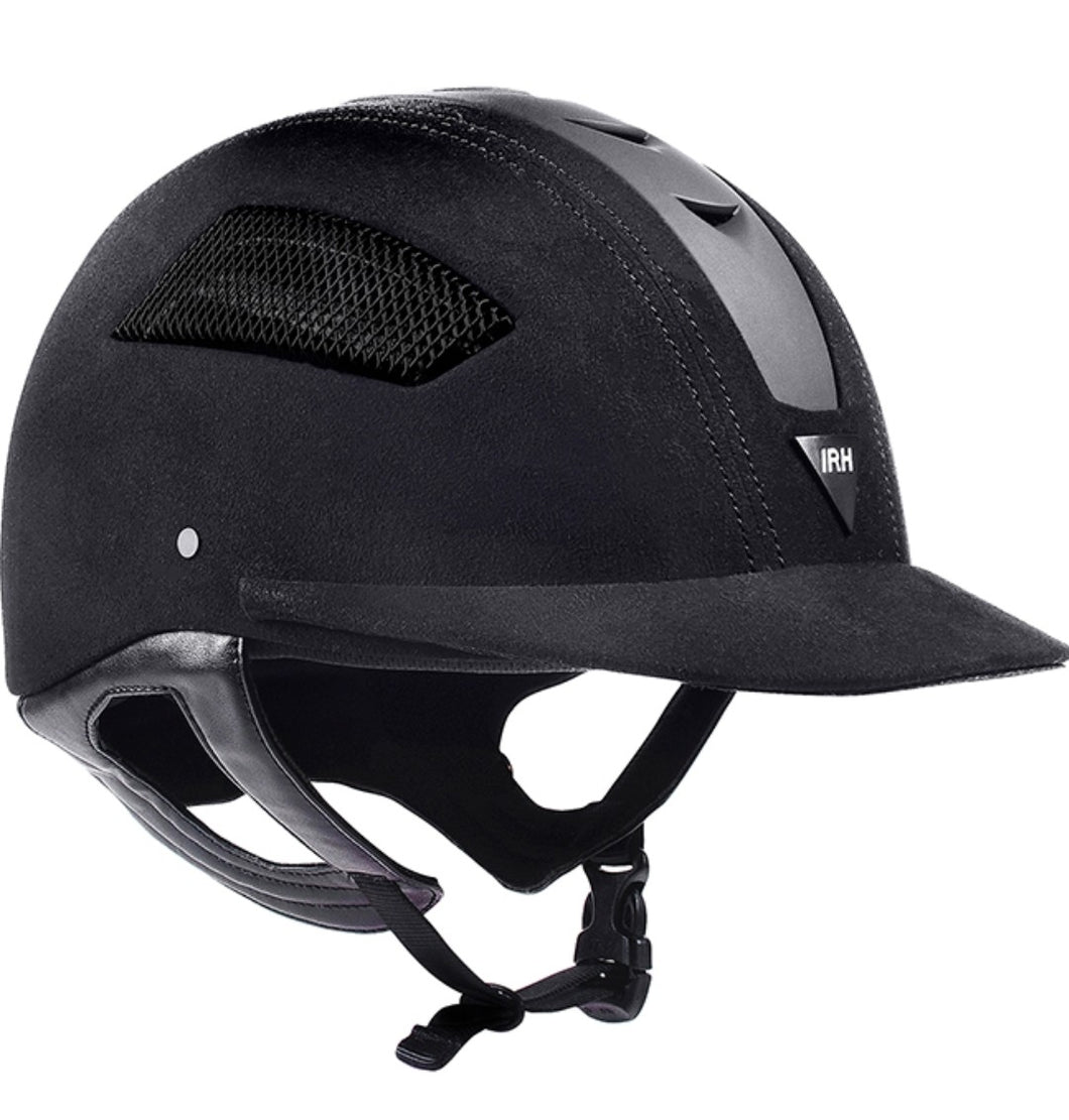 Elite EQ Black Amara Suede, w/Matte Black Vent
Size medium