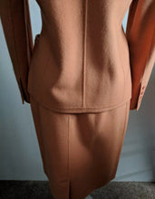 JAX PEACH COLORED WOOL SKIRT SUIT SIZE 6 BEAUTIFUL!